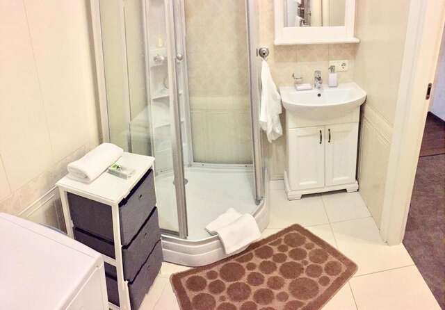 Апартаменты Apartment in the Centre of City Днепр-13